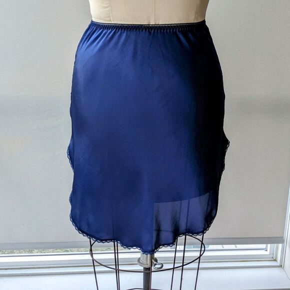 Darling Vintage Navy Slip with Lace - Picture 3 of 5